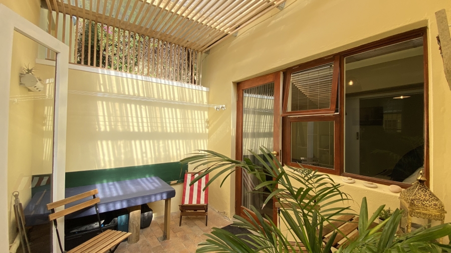 2 Bedroom Property for Sale in Simons Town Western Cape